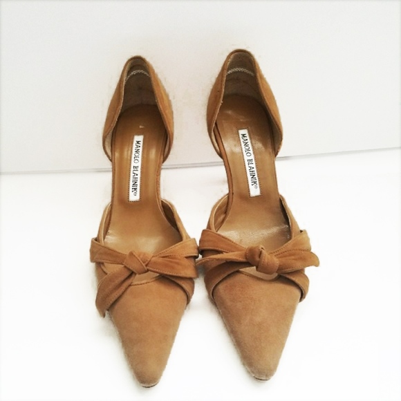 Manolo Blahnik Shoes - Manolo Blahnik tan heels